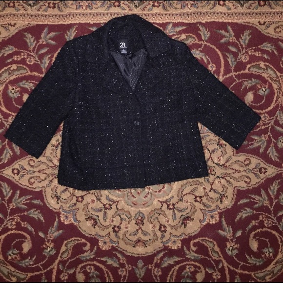 23rd St. Brand black and with silver threads crop jacket size Large - Picture 9 of 11
